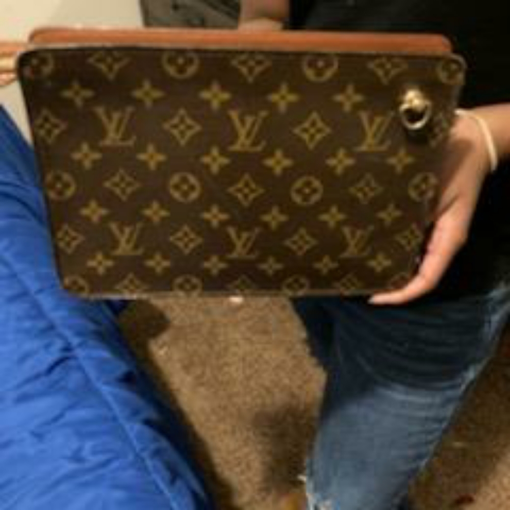 Louis Vuitton clutch